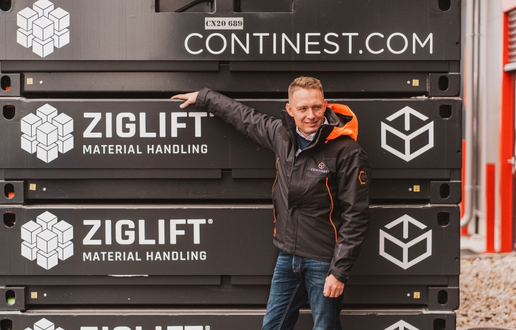 A Continesttel a kapcsolatom több mint húsz évvel ezelőtt kezdődött